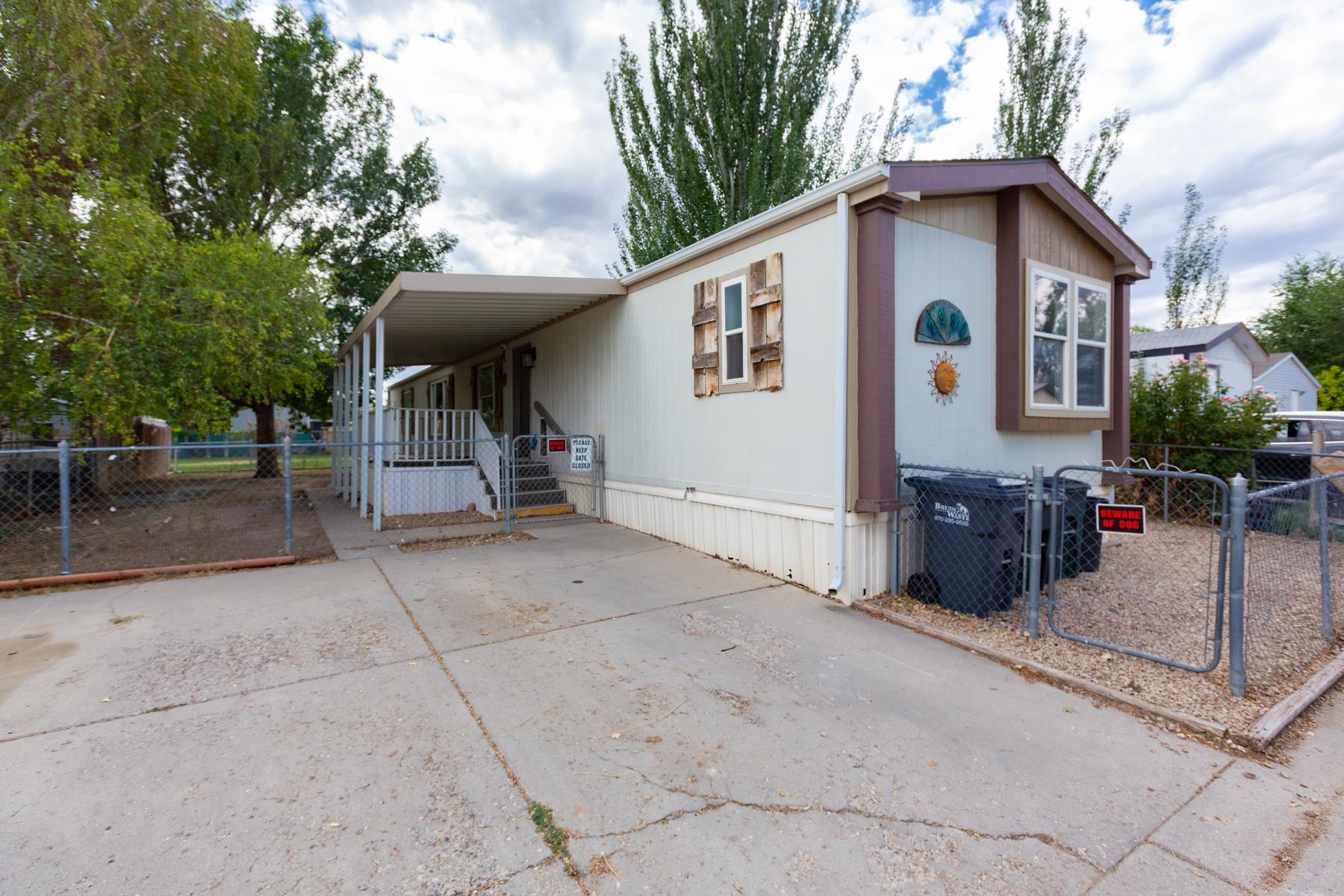 2991 Globe Willow Avenue