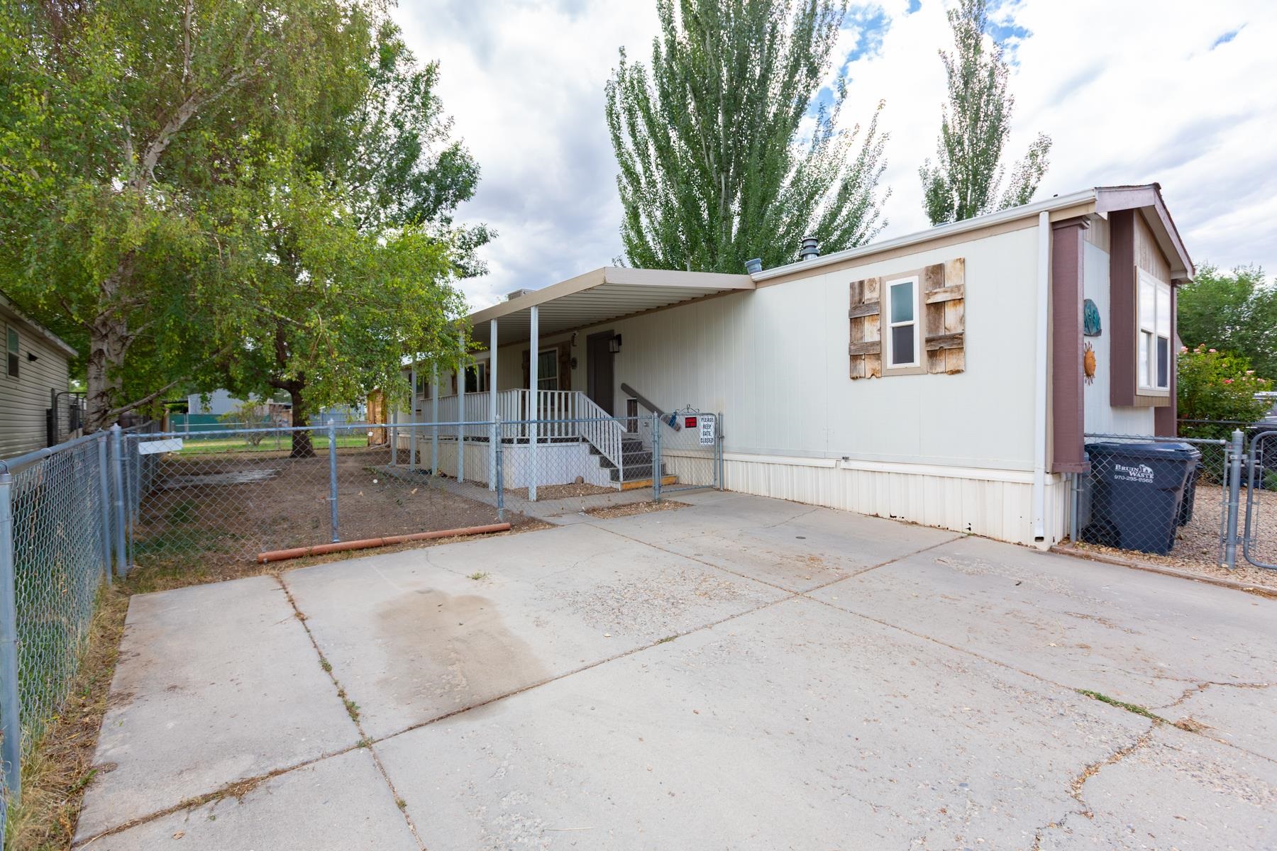 2991 Globe Willow Avenue