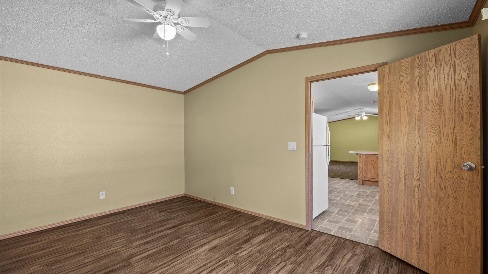 435 32 Road Unit: 225