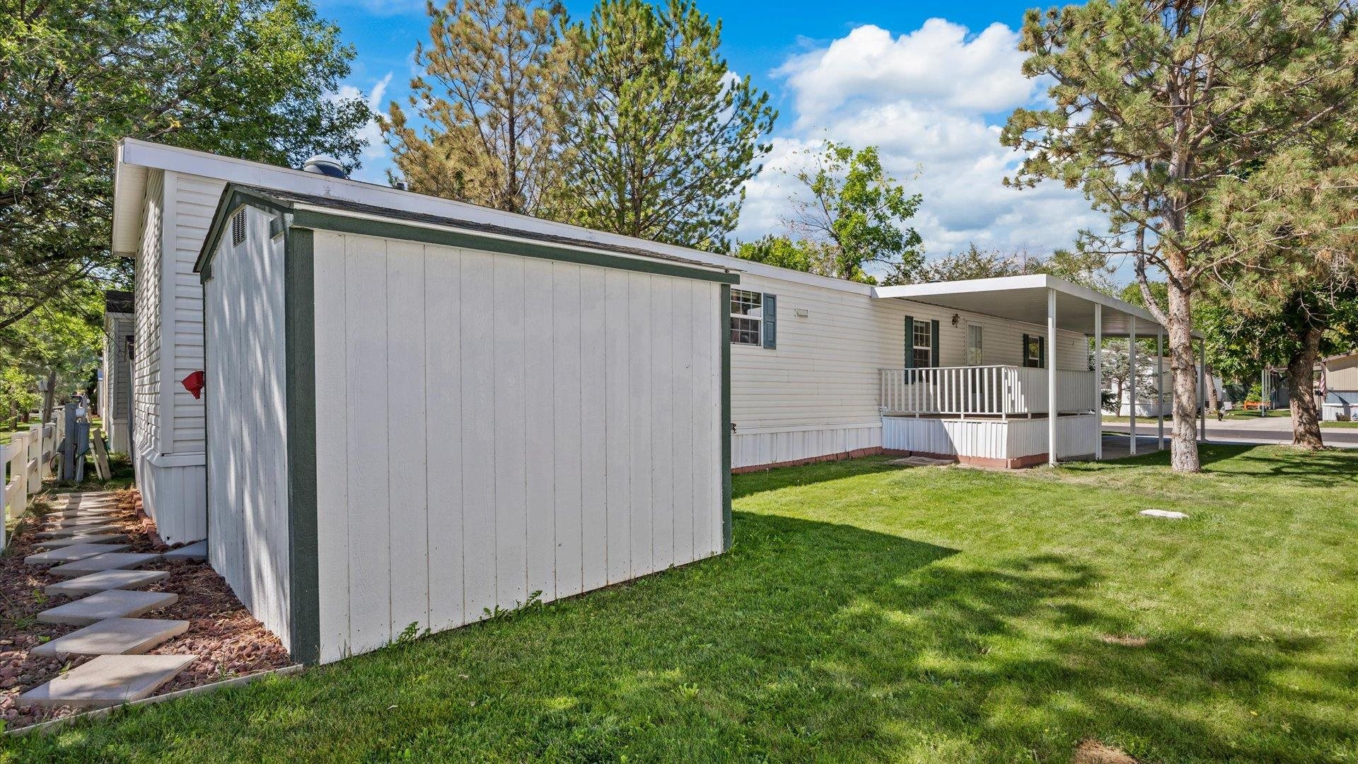 435 32 Road Unit: 225