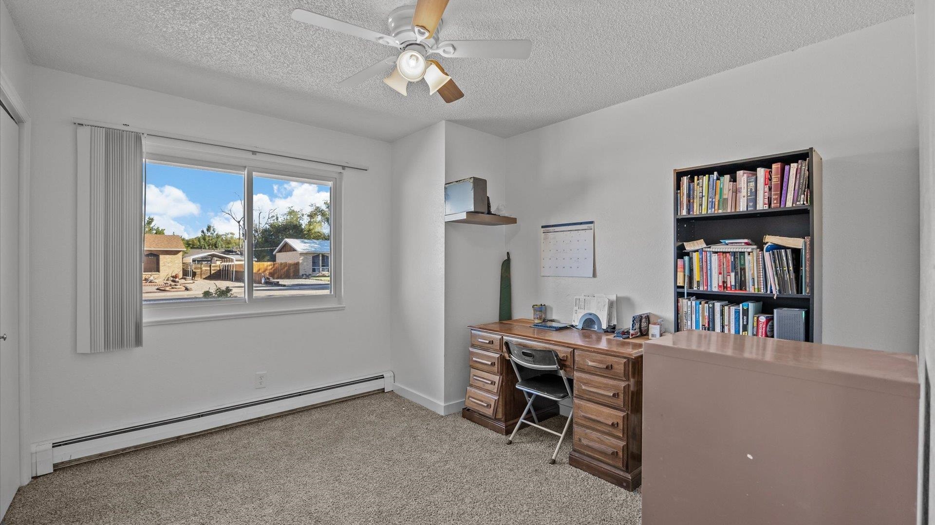 932 E Carolina Avenue