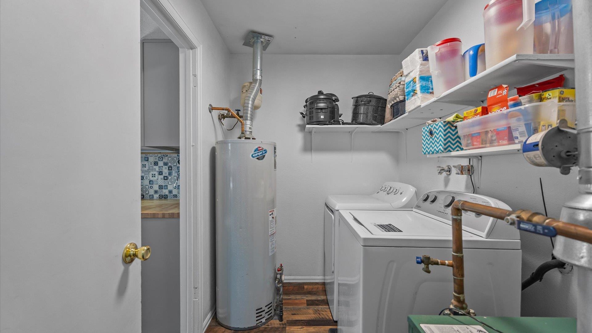 932 E Carolina Avenue