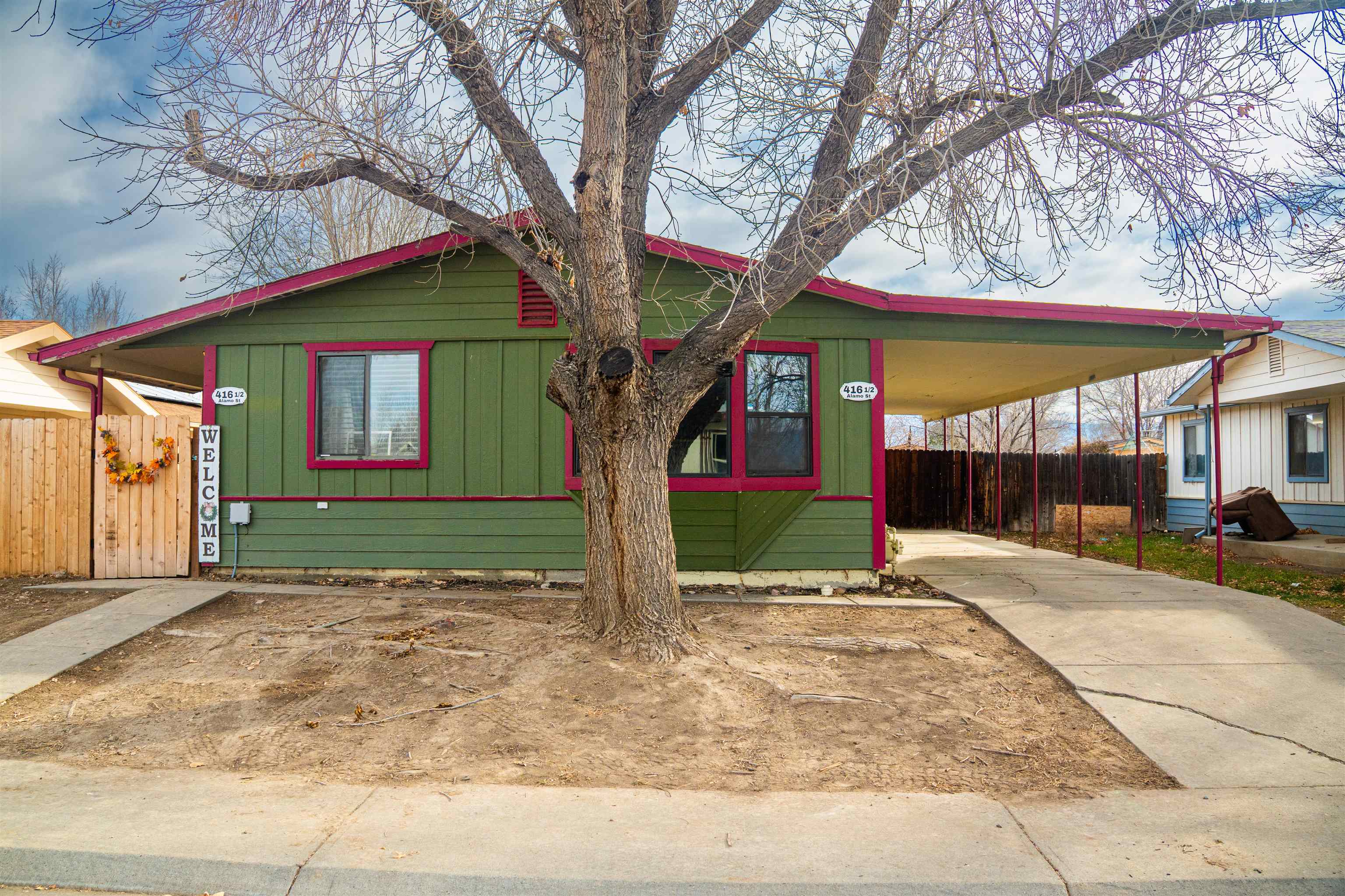 416 1/2 Alamo Street