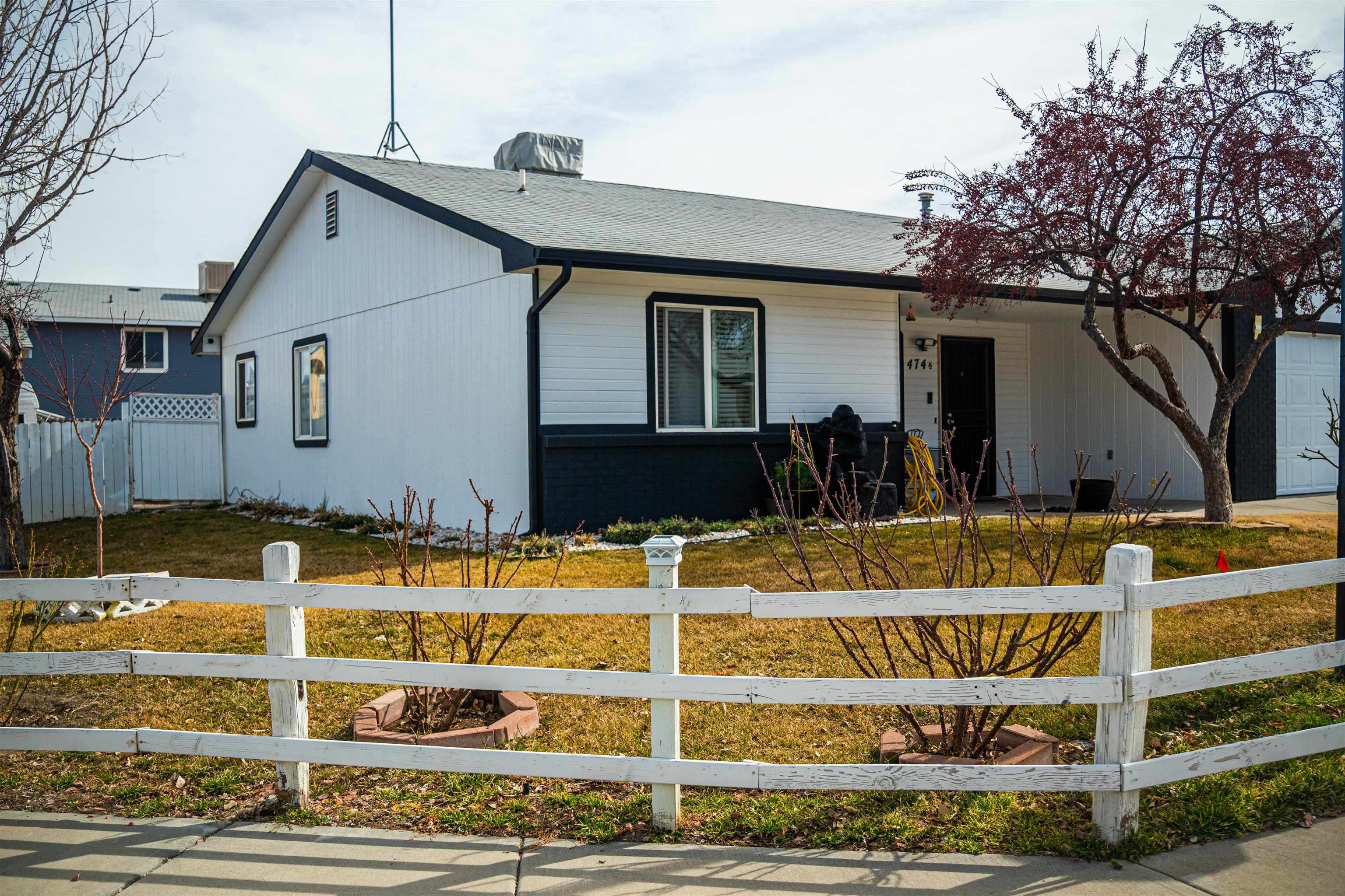 474 1/2 Michael Street