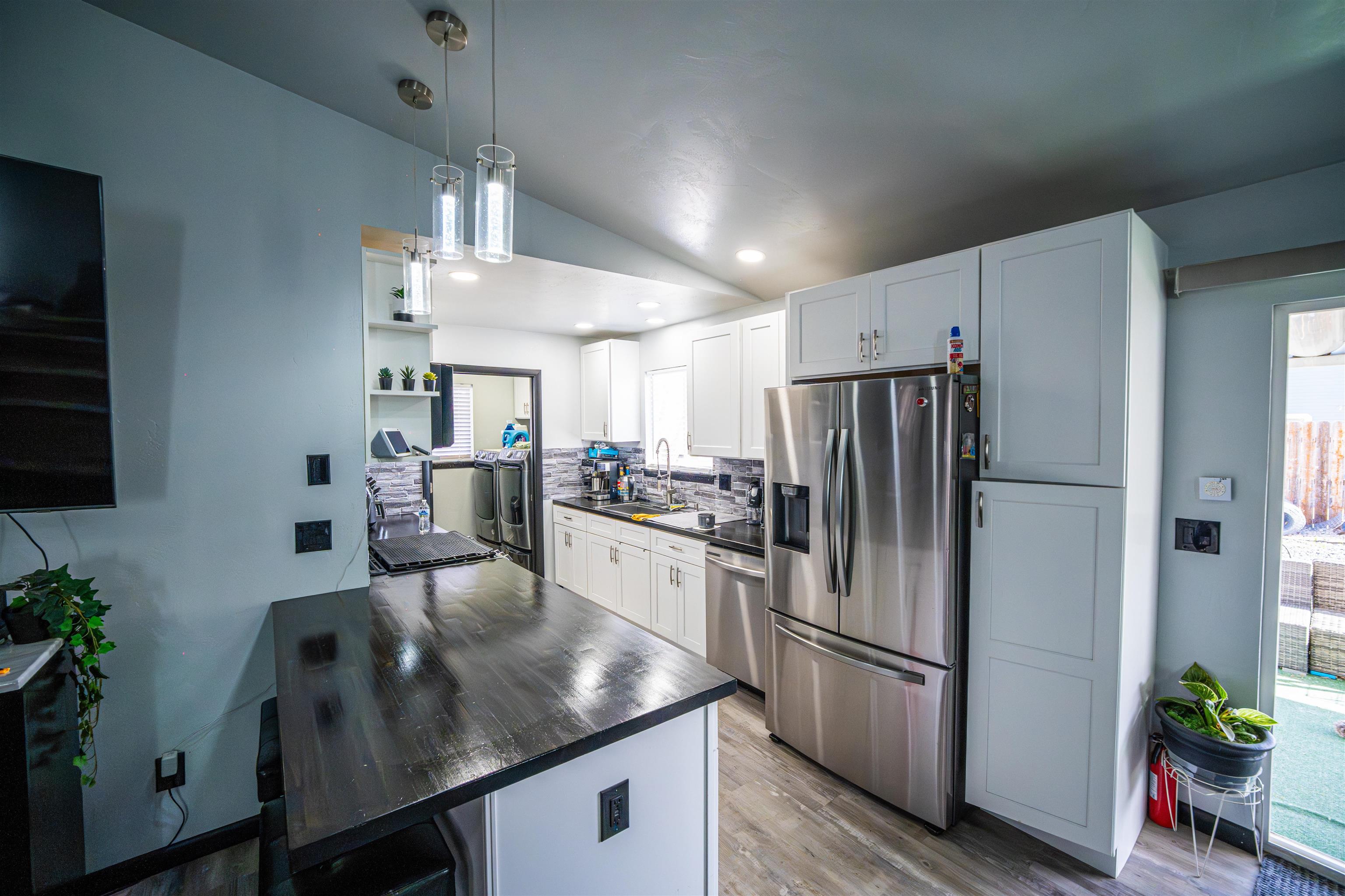 474 1/2 Michael Street