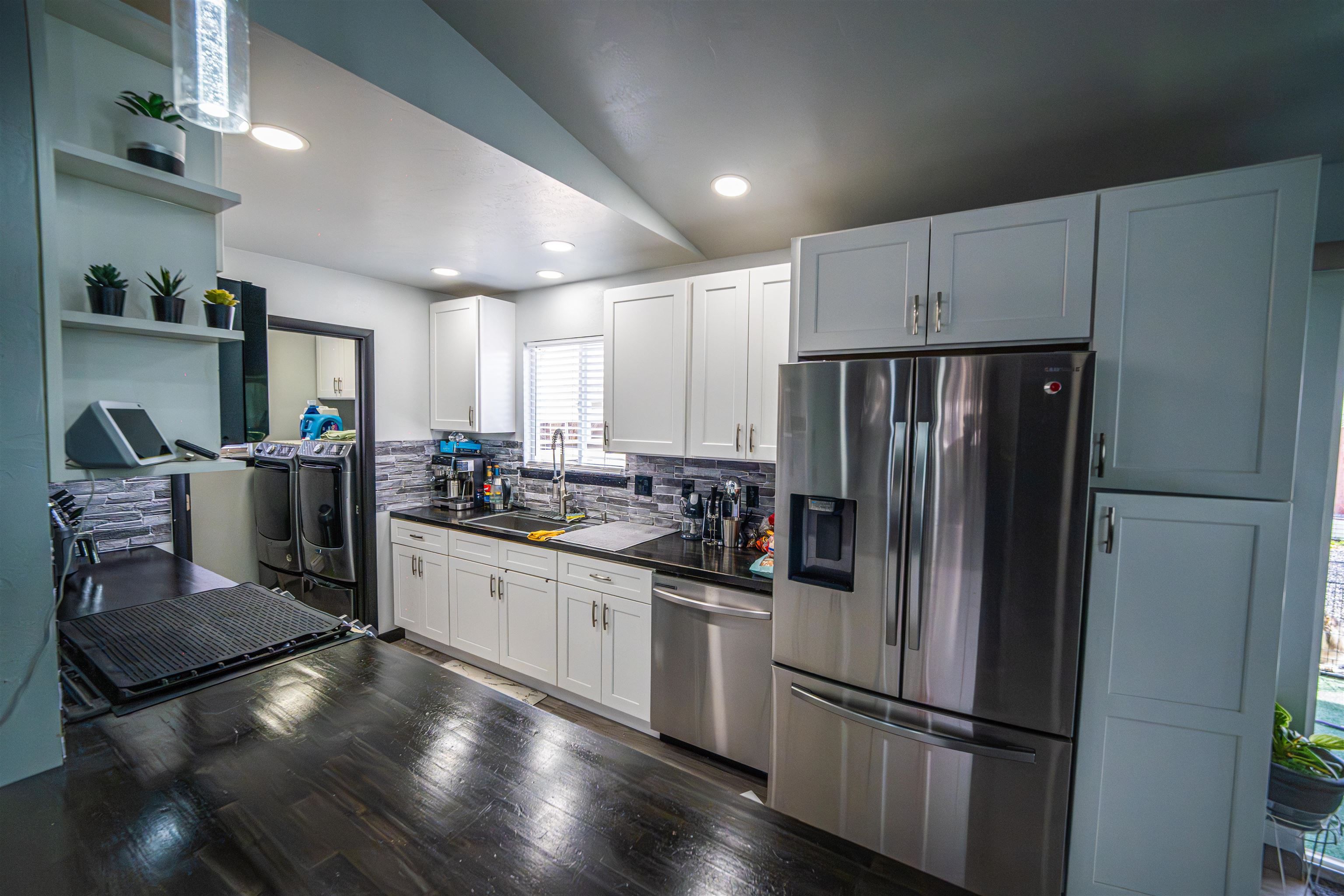 474 1/2 Michael Street