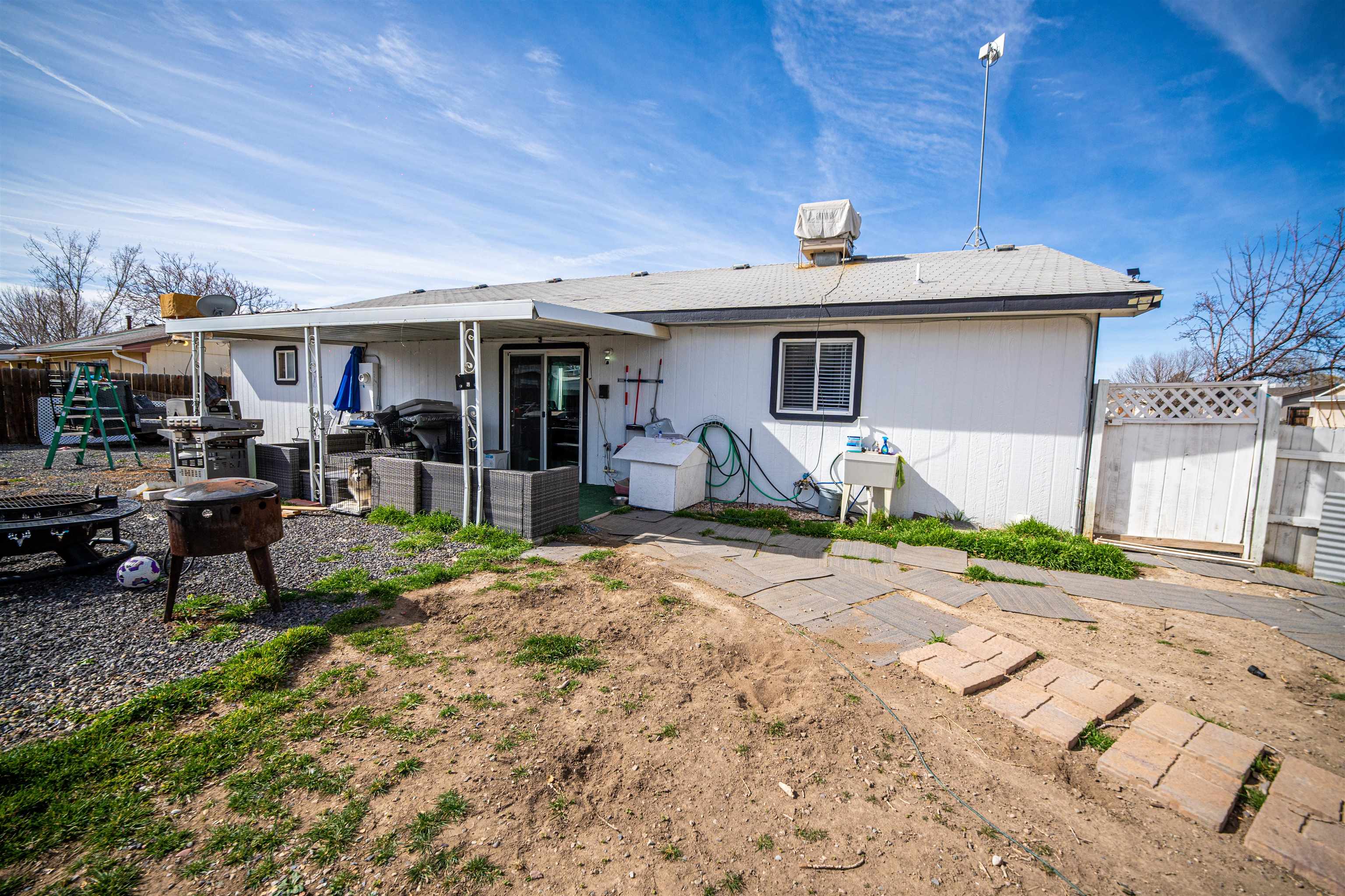 474 1/2 Michael Street