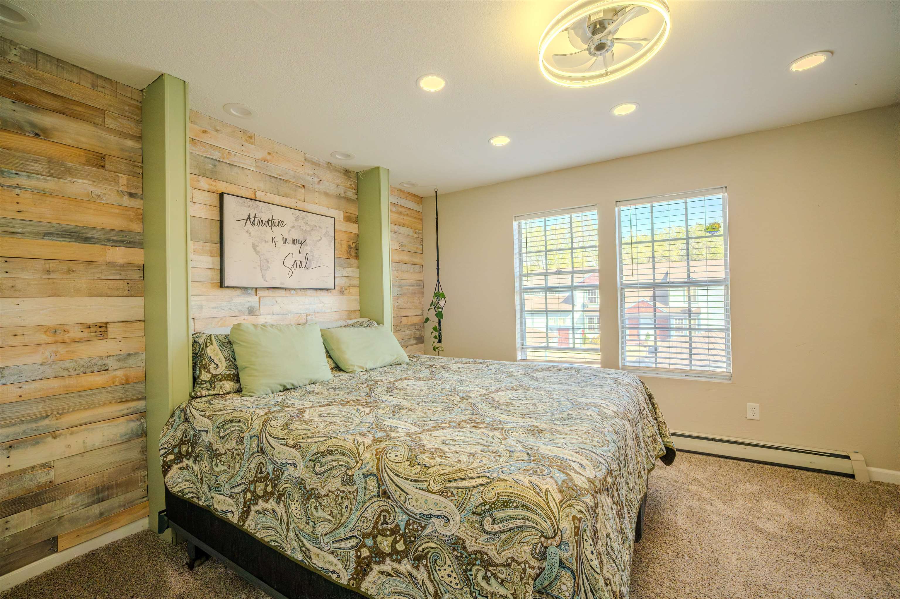 3271 W Willow Court