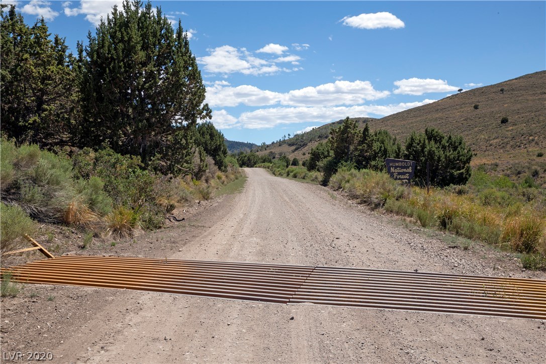 4900 East BIRD CREEK Road LOT 8