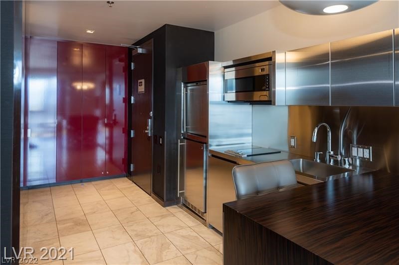 4381 West Flamingo Road 1505