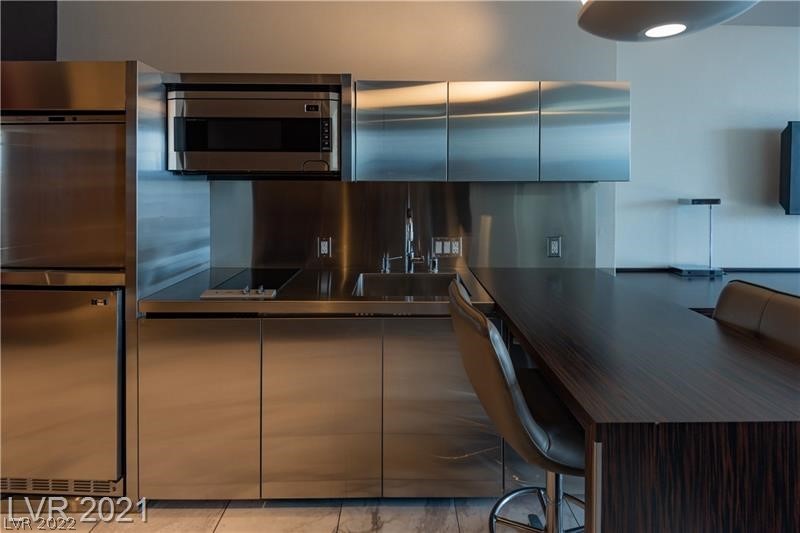 4381 West Flamingo Road 1505