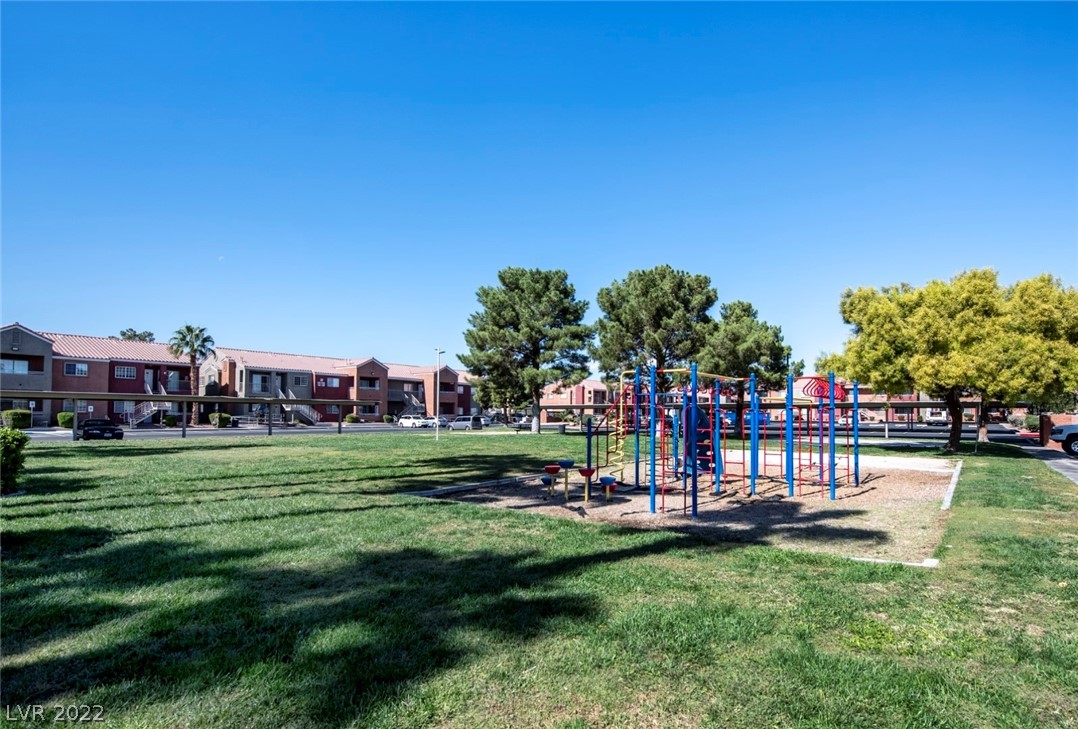 4730 East Craig Road 2003