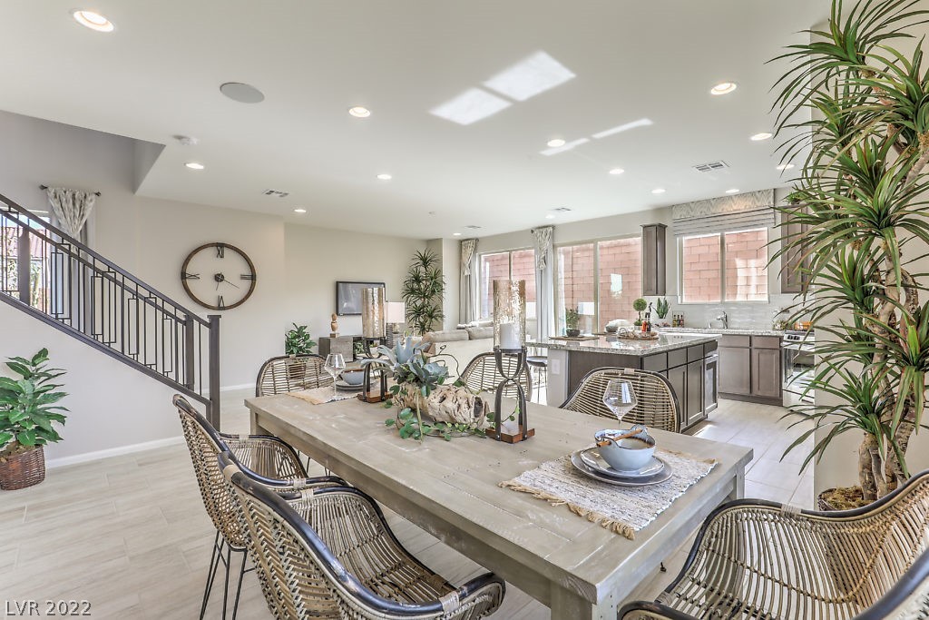 9411 Azul Hill Avenue