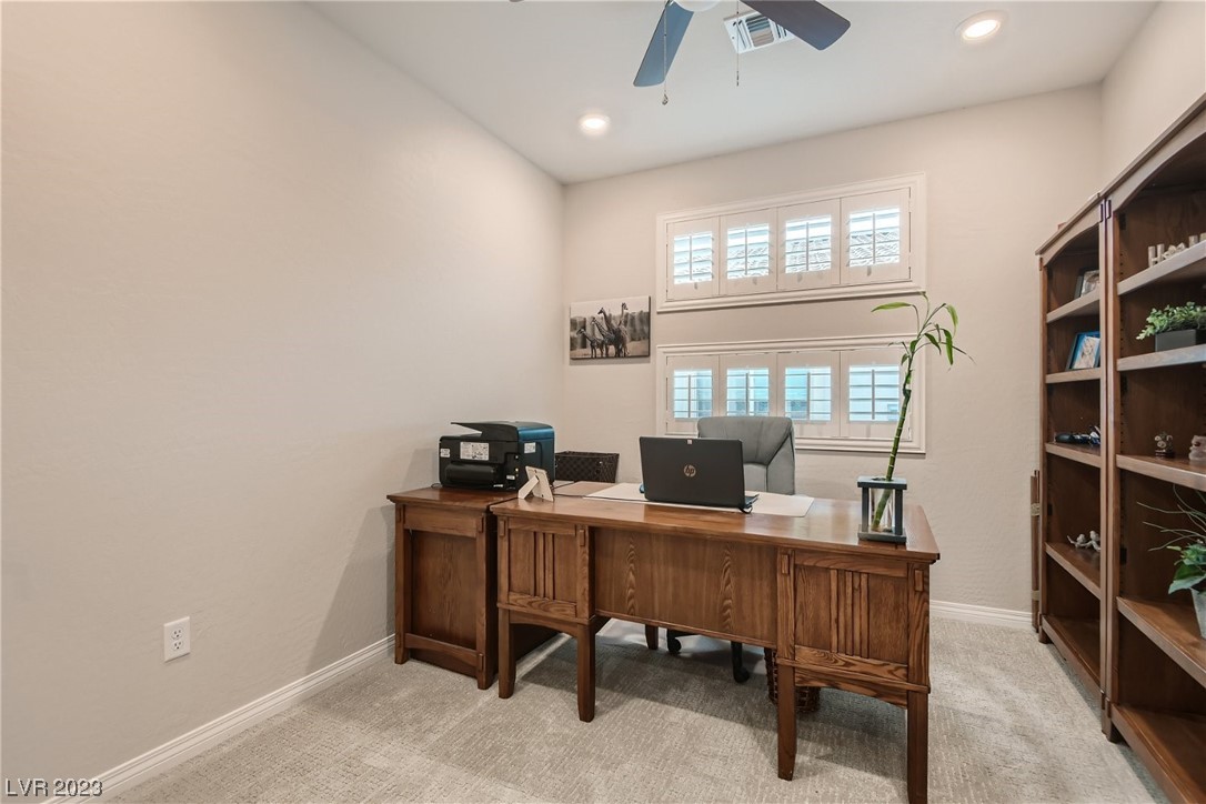 22 Sun Mirage Avenue