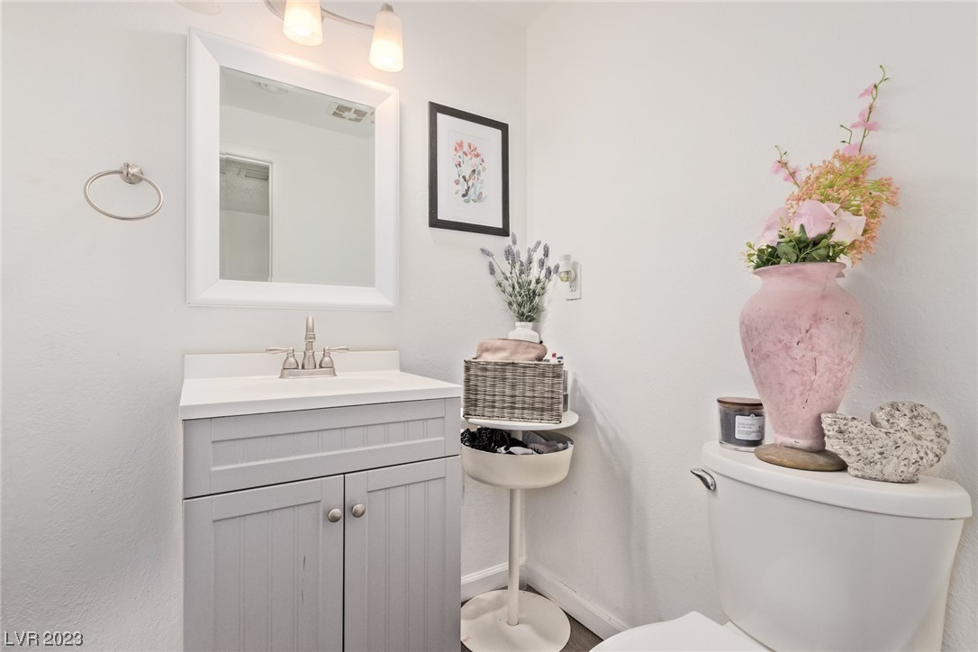 2431 Paradise Village Way