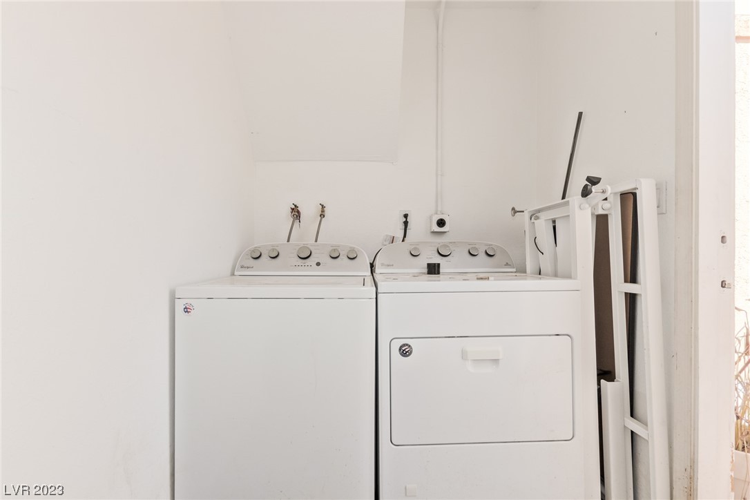 2431 Paradise Village Way