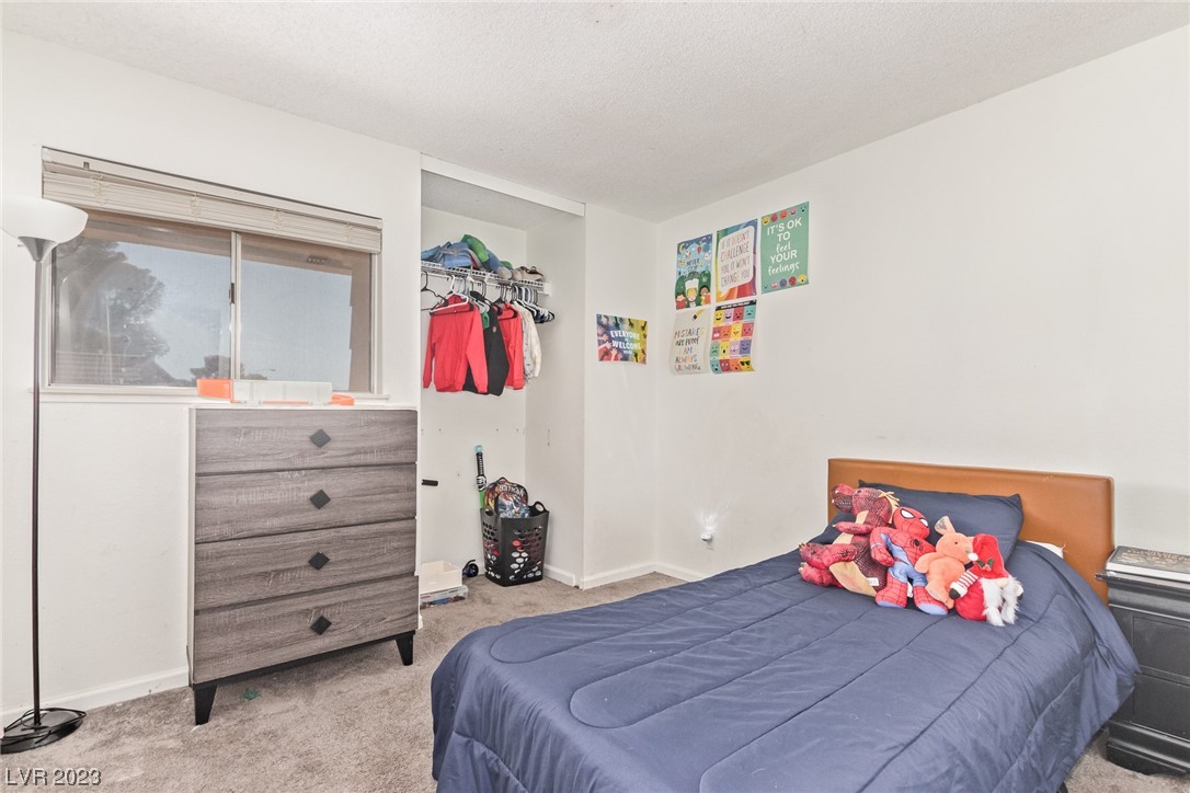 2431 Paradise Village Way