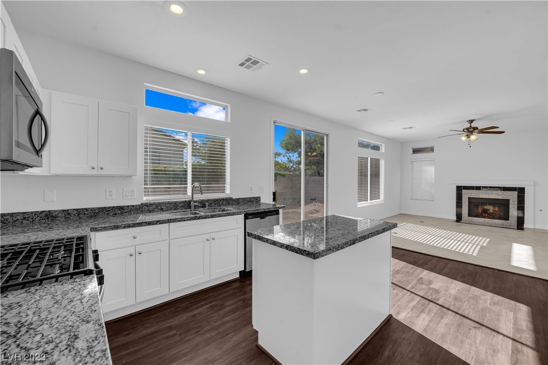 7940 Quail Harbor Street