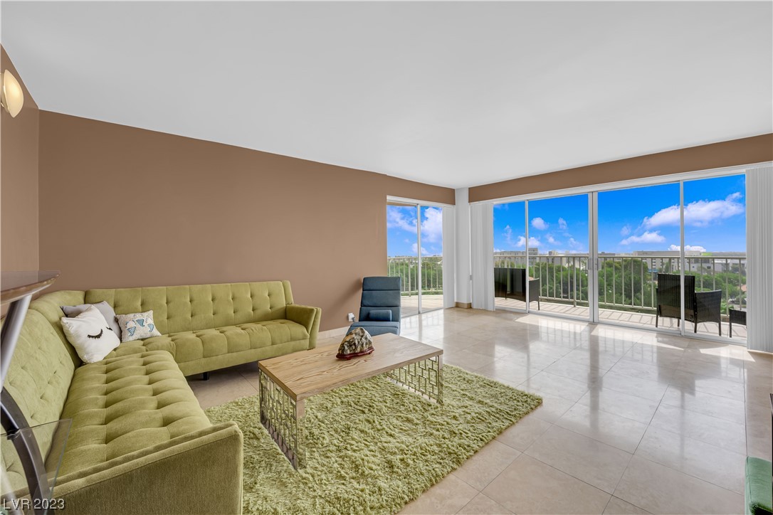 3111 Bel Air Drive 9F