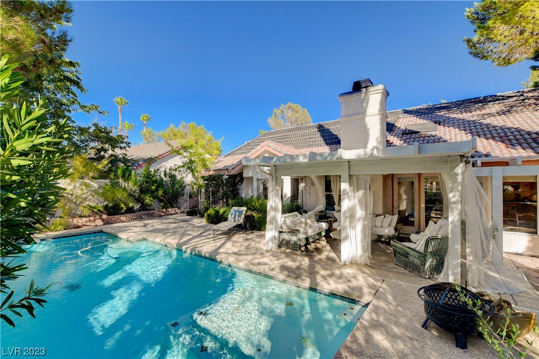 2817 Cotton Cloud Road