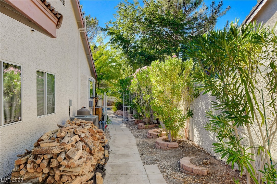 2817 Cotton Cloud Road