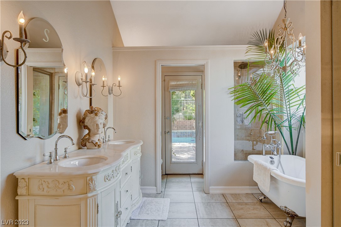 2817 Cotton Cloud Road