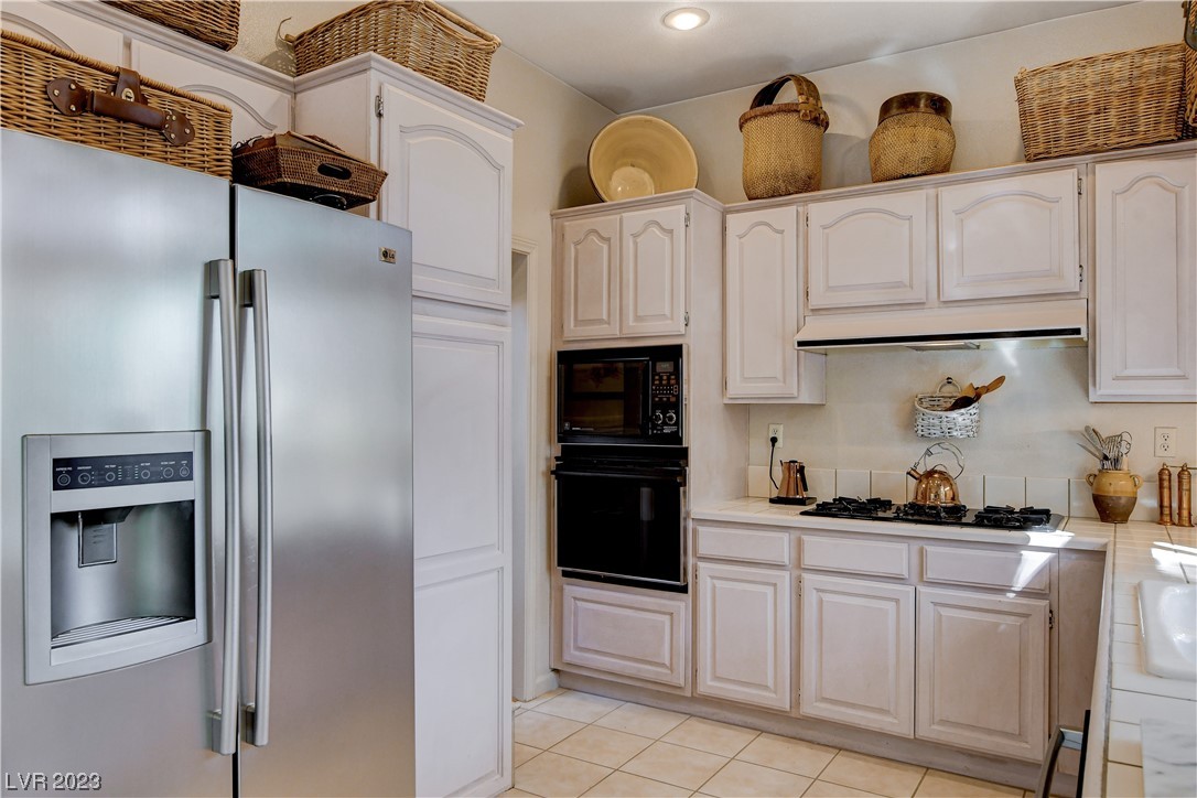 2817 Cotton Cloud Road