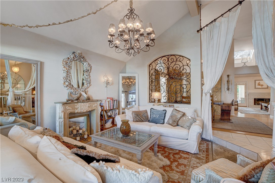 2817 Cotton Cloud Road