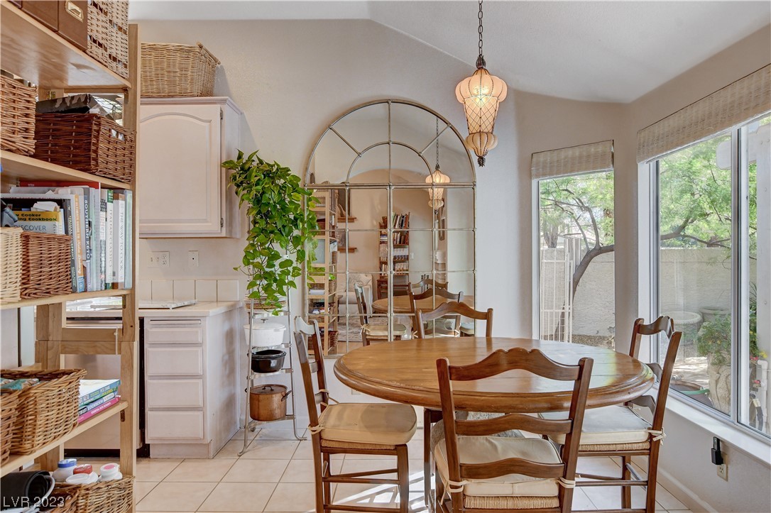 2817 Cotton Cloud Road