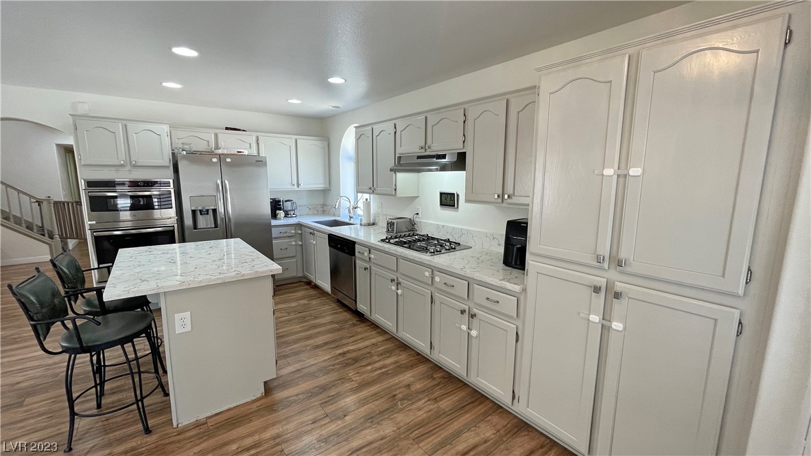 1624 British Cup Drive