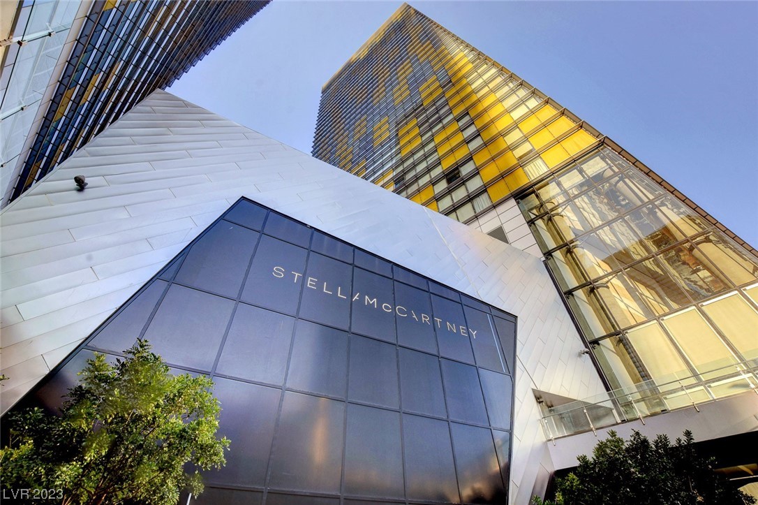 3726 Las Vegas Boulevard 1010