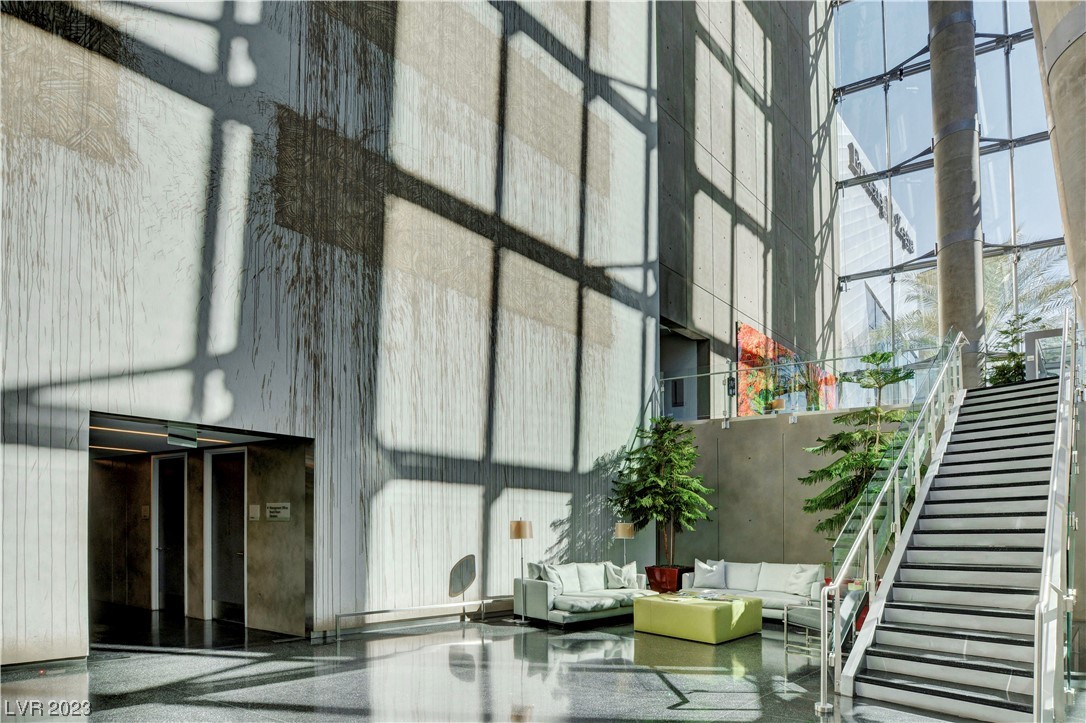 3726 Las Vegas Boulevard 1010