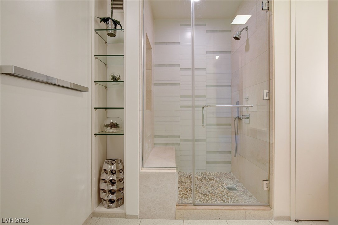 3726 Las Vegas Boulevard 1010