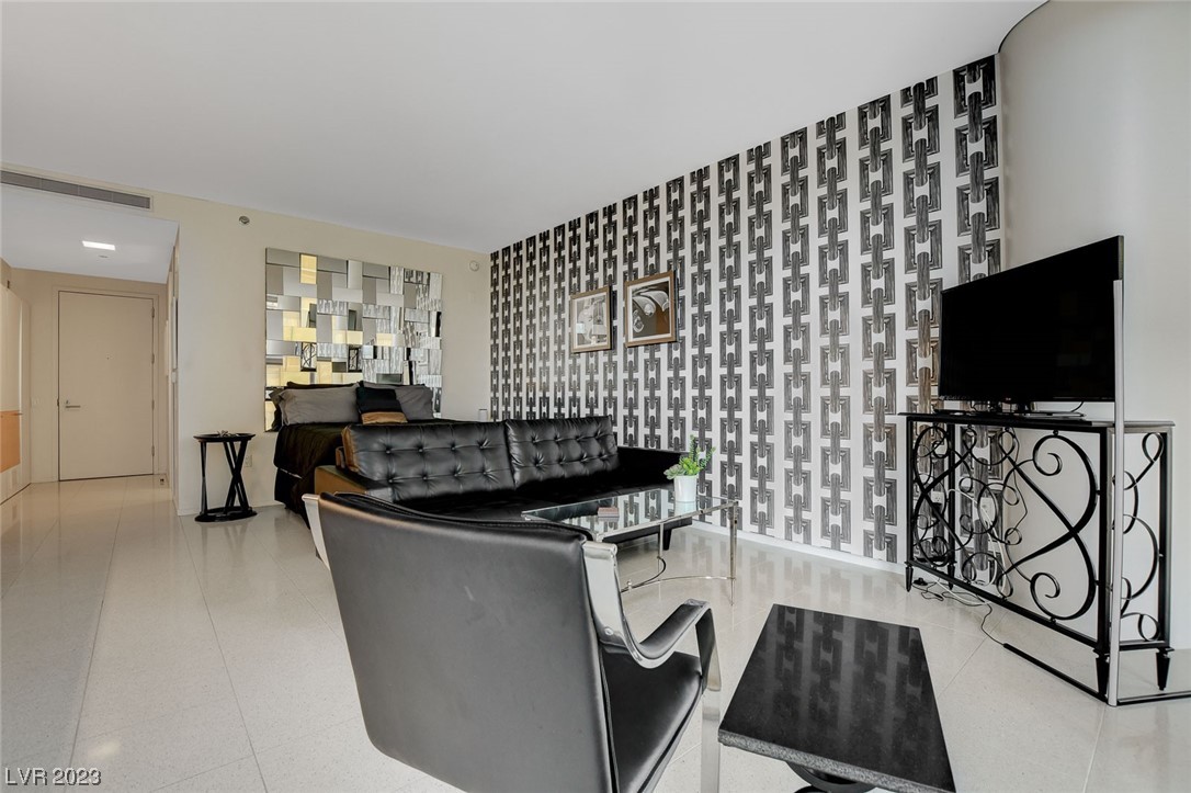 3726 Las Vegas Boulevard 1010