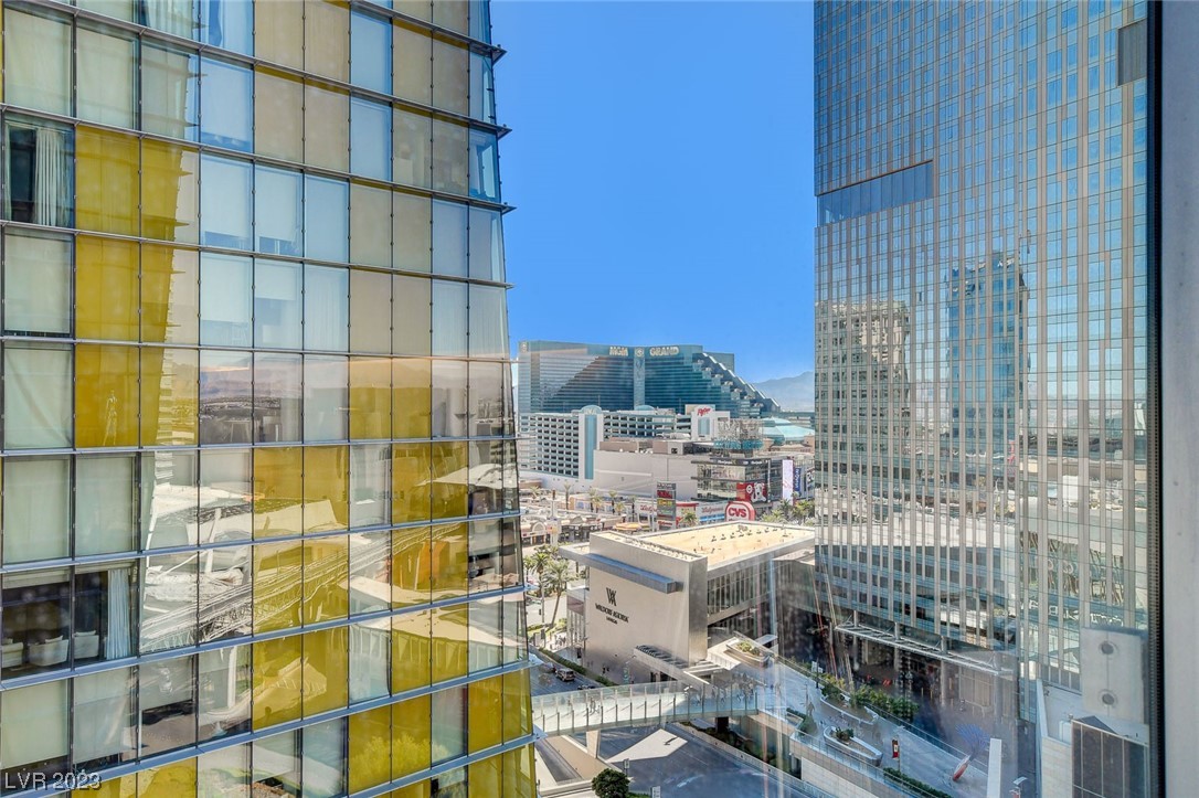 3726 Las Vegas Boulevard 1010