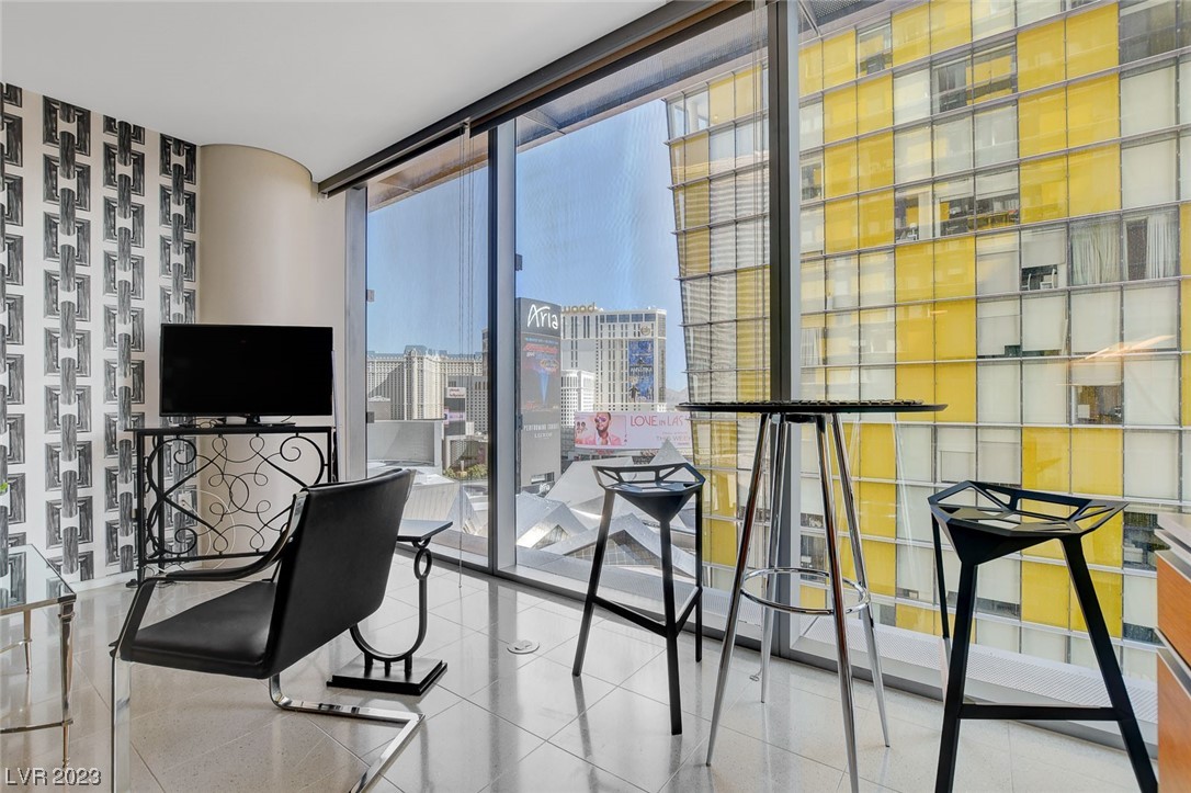 3726 Las Vegas Boulevard 1010