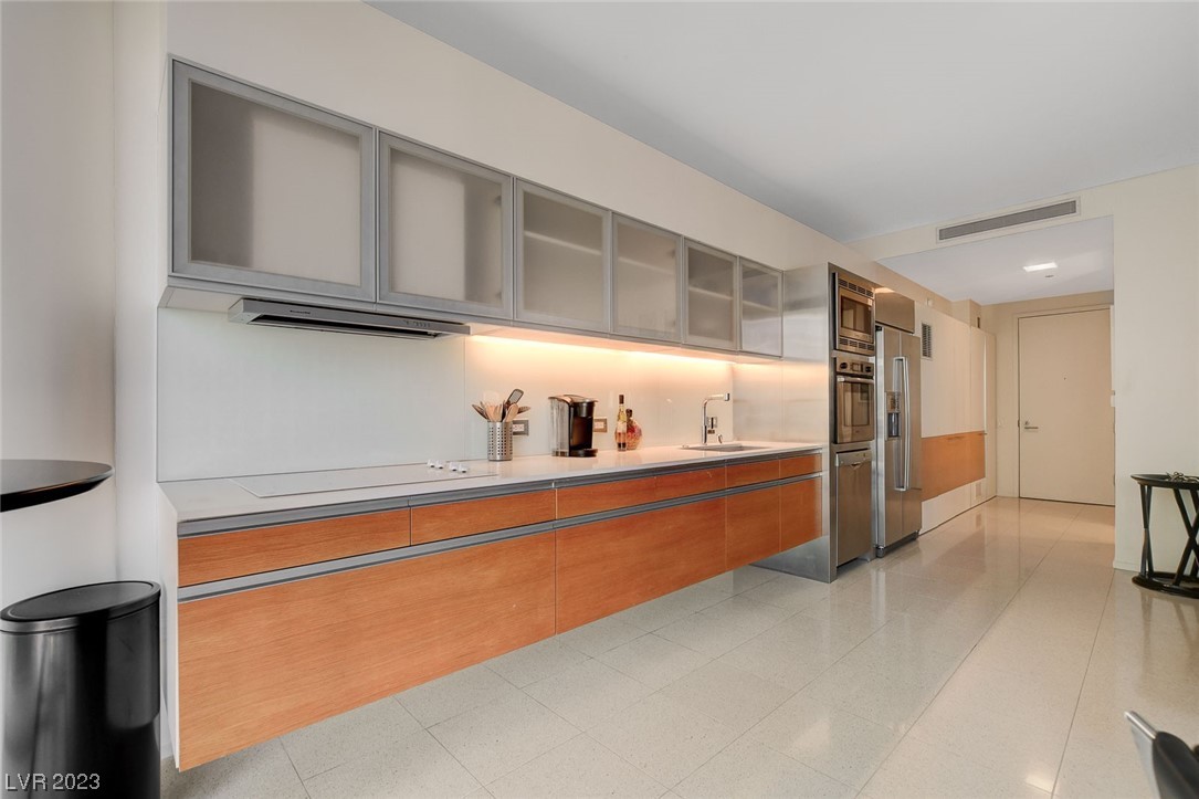 3726 Las Vegas Boulevard 1010