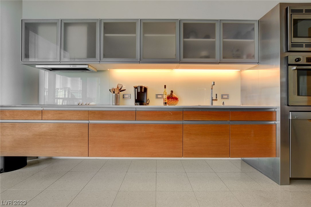 3726 Las Vegas Boulevard 1010