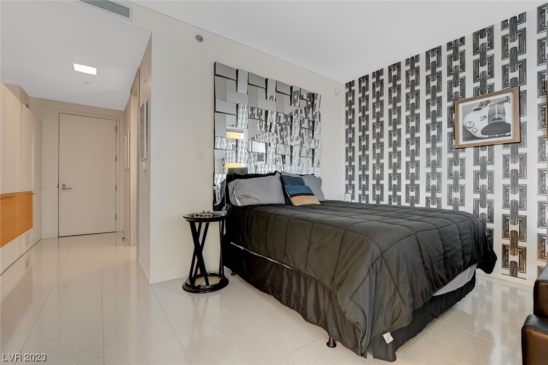 3726 Las Vegas Boulevard 1010