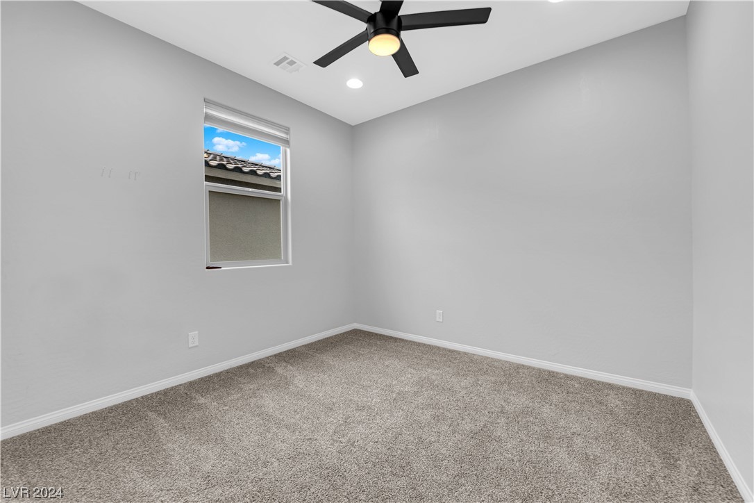 11665 Redwood Mountain Avenue