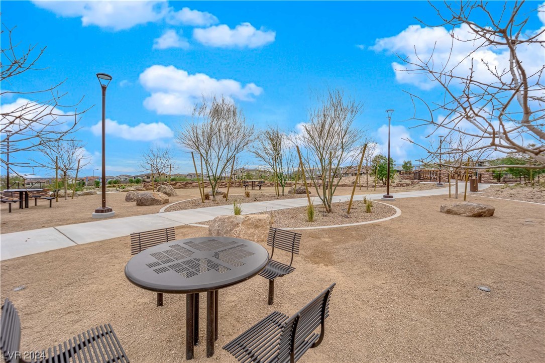 11665 Redwood Mountain Avenue