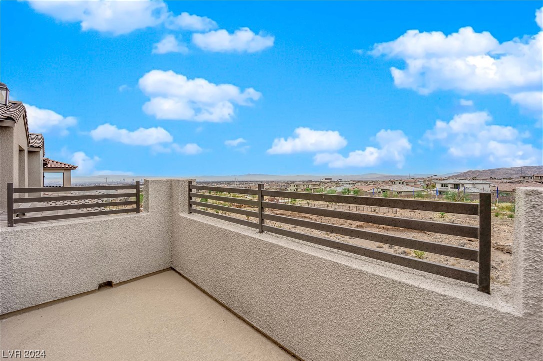 11665 Redwood Mountain Avenue