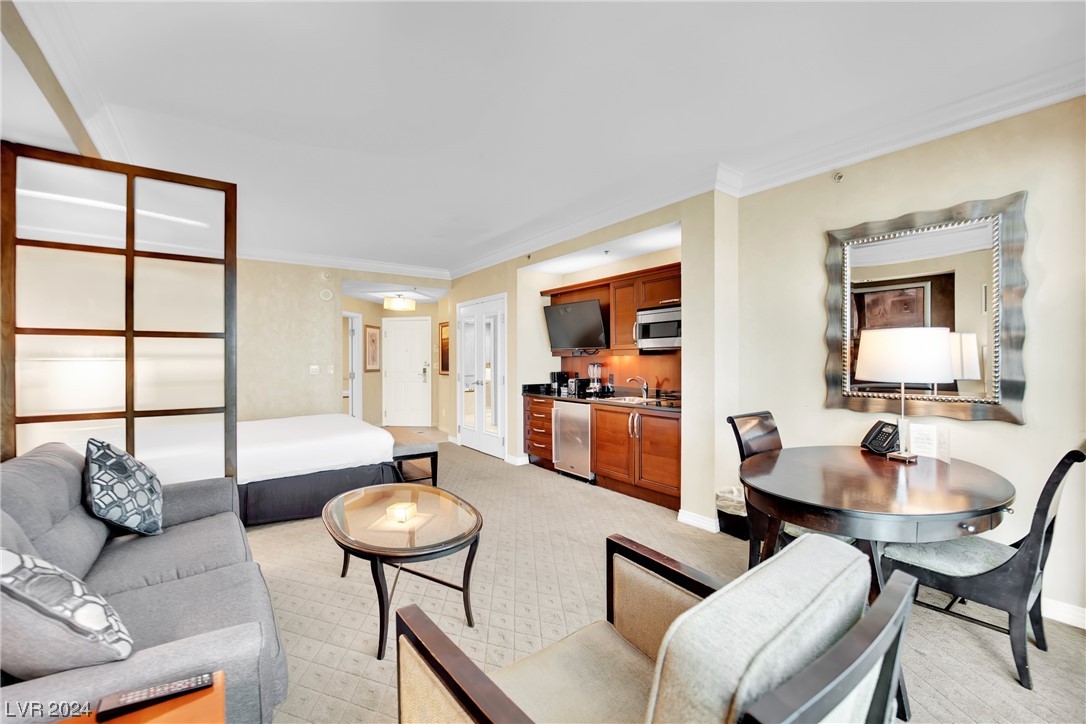 145 East Harmon Avenue 403