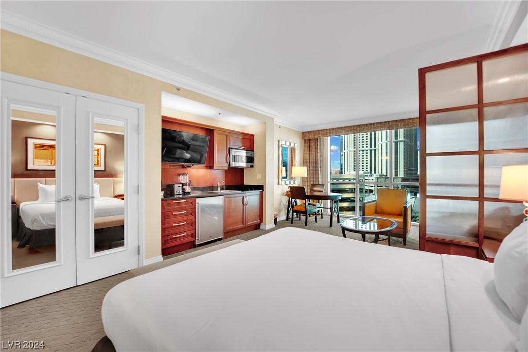 145 East Harmon Avenue 403