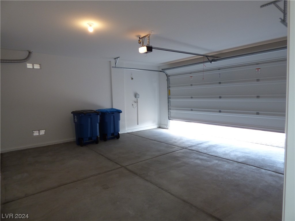 857 Ariel Heights Avenue