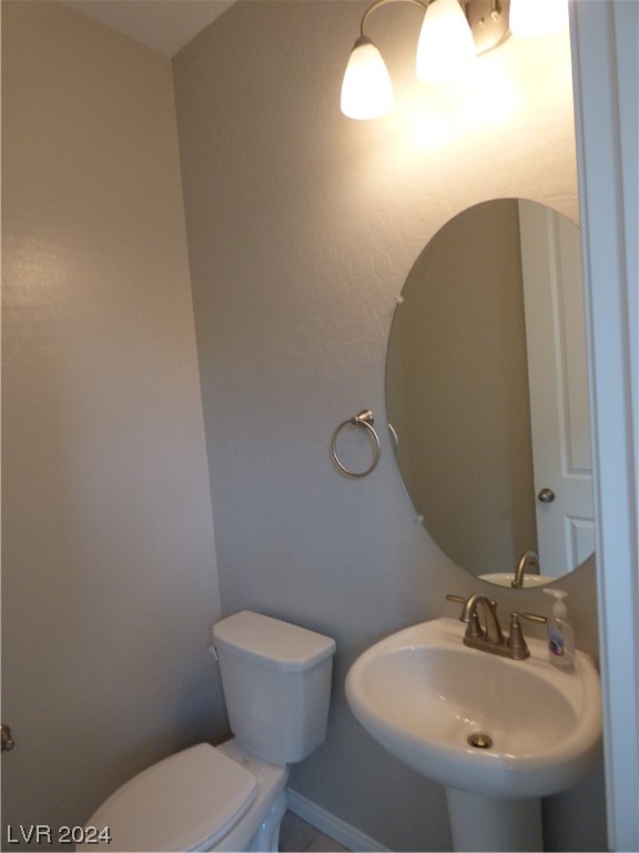 857 Ariel Heights Avenue