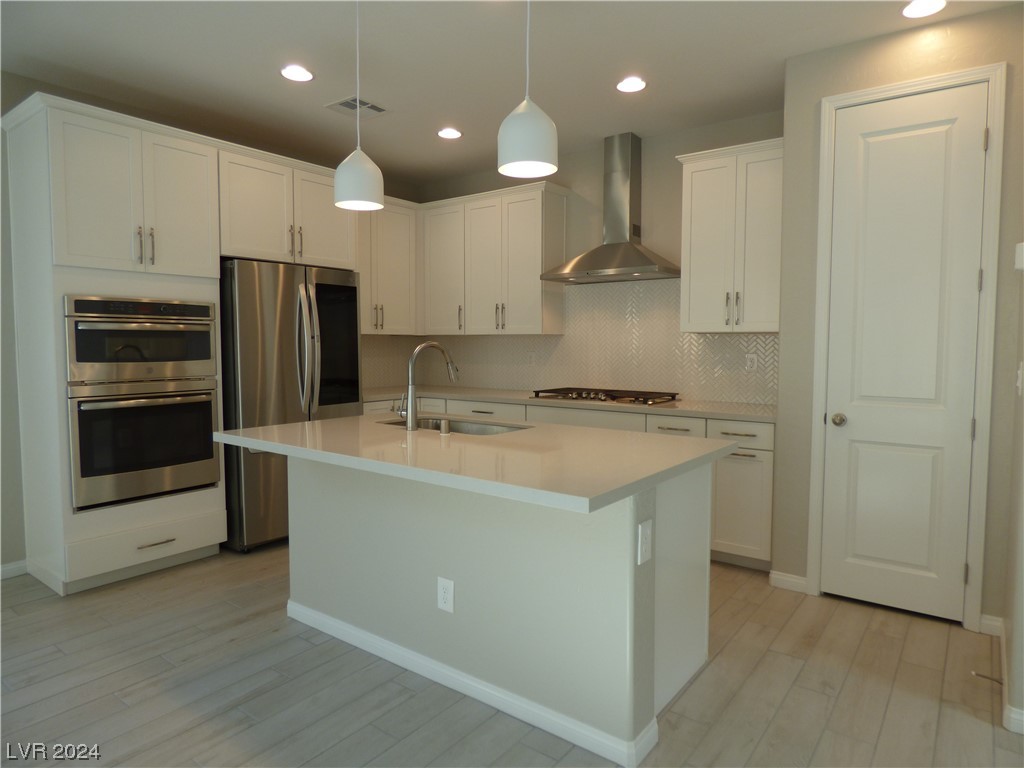 857 Ariel Heights Avenue