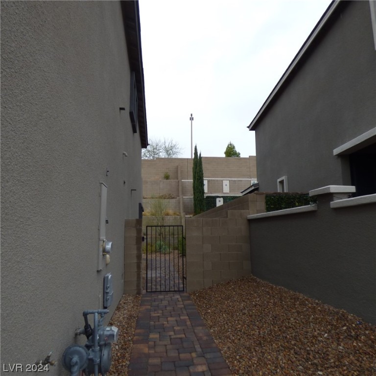 857 Ariel Heights Avenue