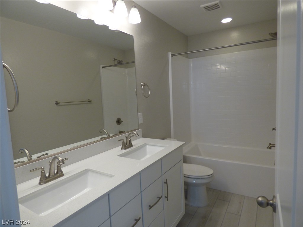 857 Ariel Heights Avenue