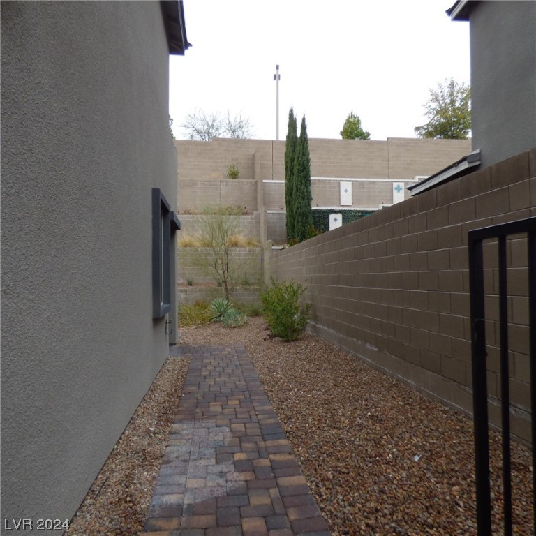 857 Ariel Heights Avenue